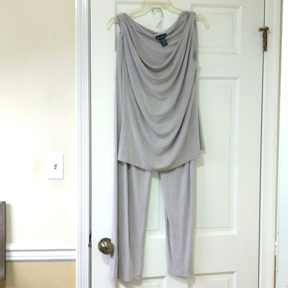 Grey pants and Cami top sz XL